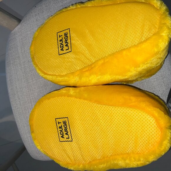 Mickey Mouse Slippers - Picture 3 of 3